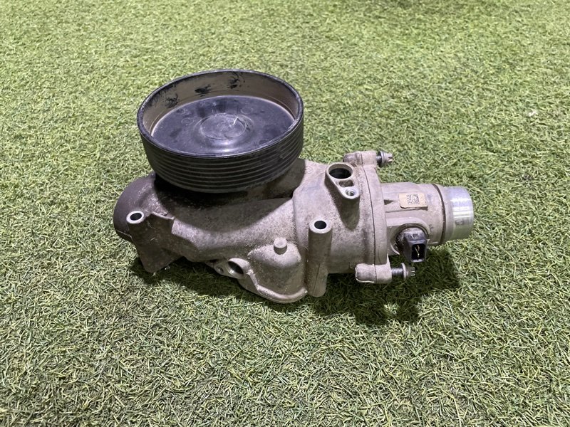 Насос водяной (помпа)