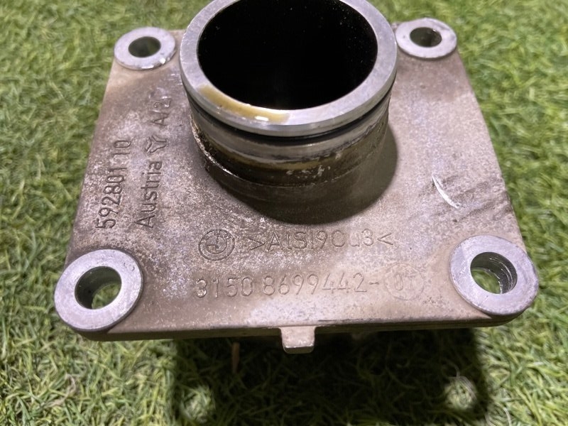 Кронштейн подвесного подшипника