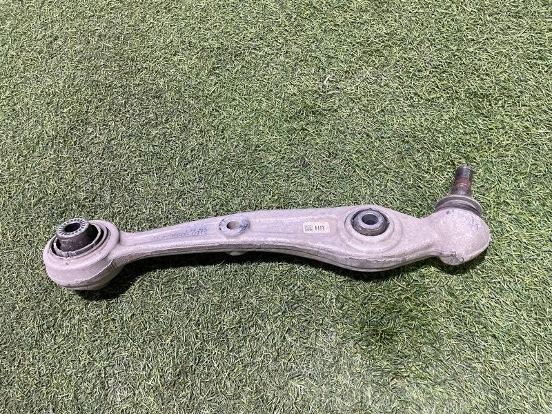 Рычаг передний правый