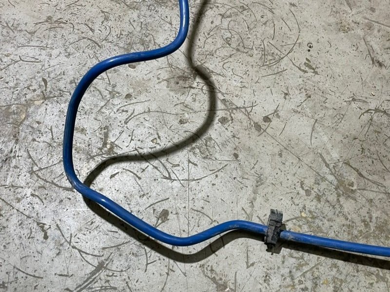 Трубка топливная