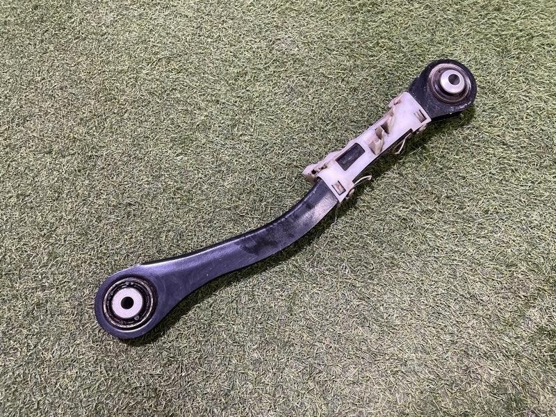 Рычаг задний левый