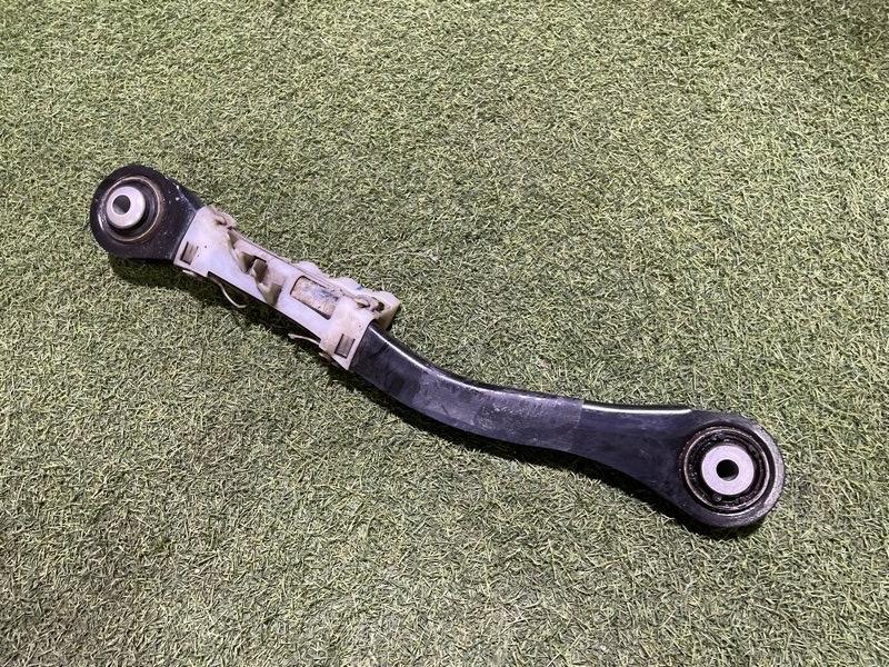 Рычаг задний правый