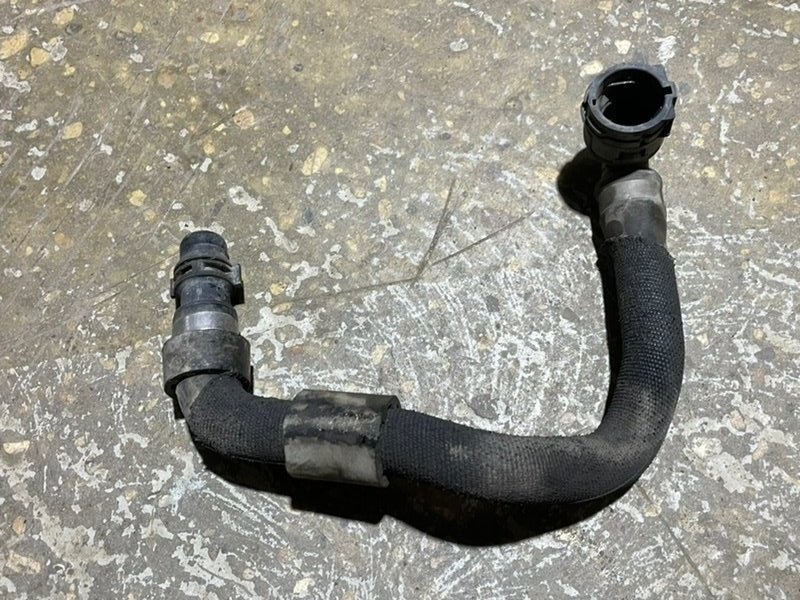 Шланг системы охлаждения