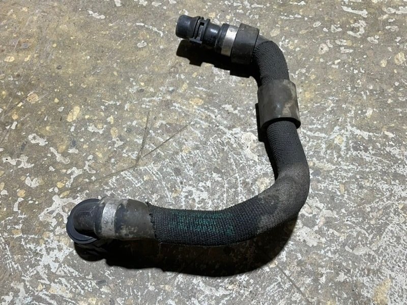 Шланг системы охлаждения