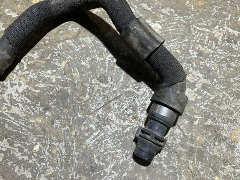 Шланг системы охлаждения