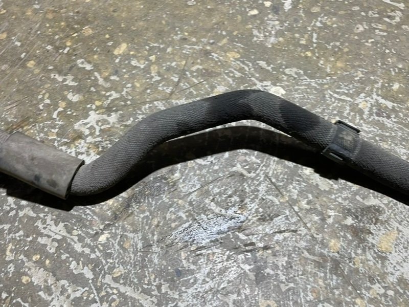 Шланг системы охлаждения