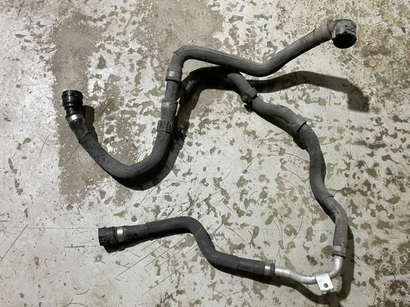 Шланг системы охлаждения