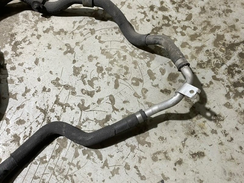 Шланг системы охлаждения