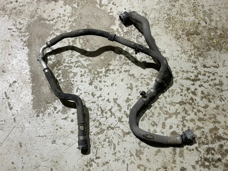 Шланг системы охлаждения