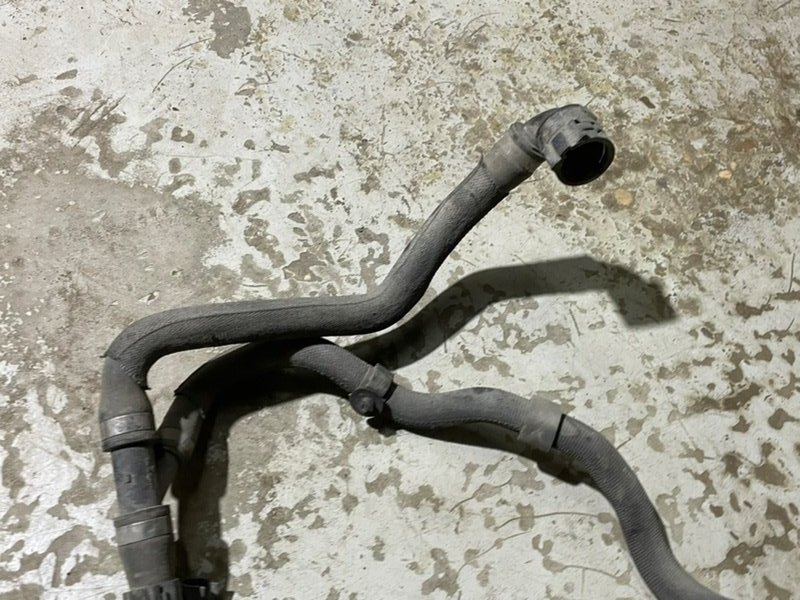 Шланг системы охлаждения