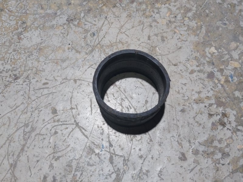 Патрубок радиатора