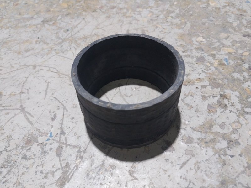 Патрубок радиатора