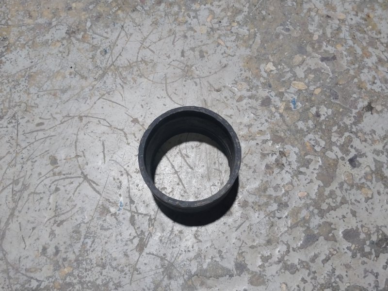 Патрубок радиатора