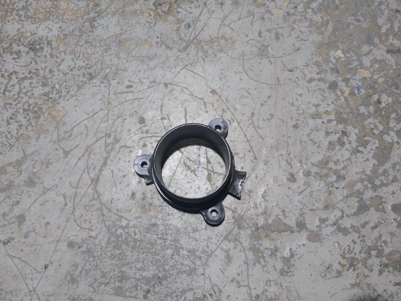 Патрубок радиатора