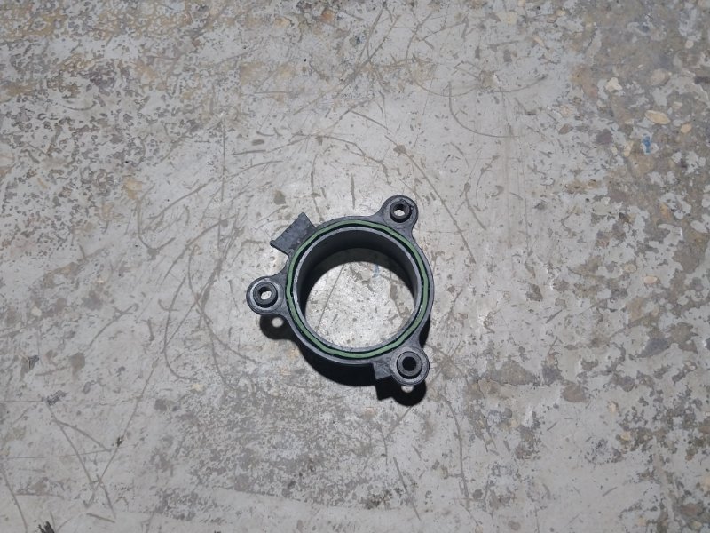 Патрубок радиатора