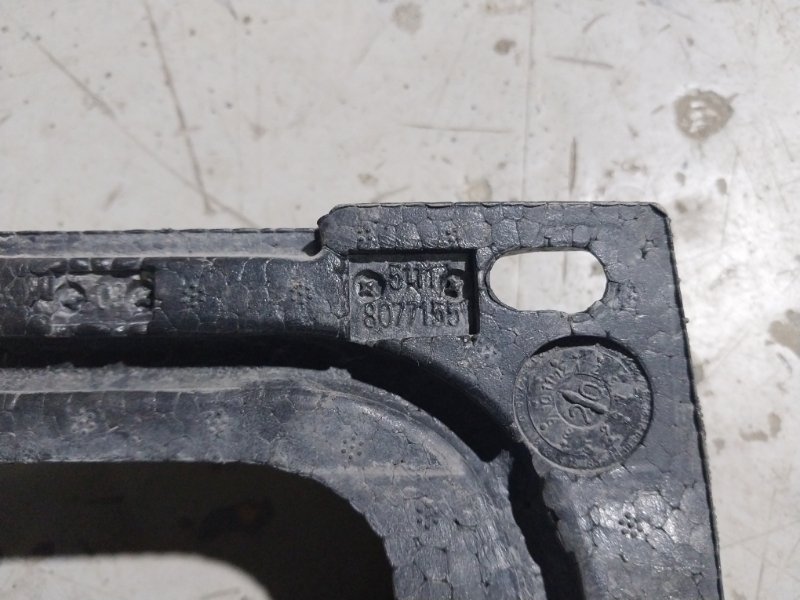 Наполнитель переднего бампера