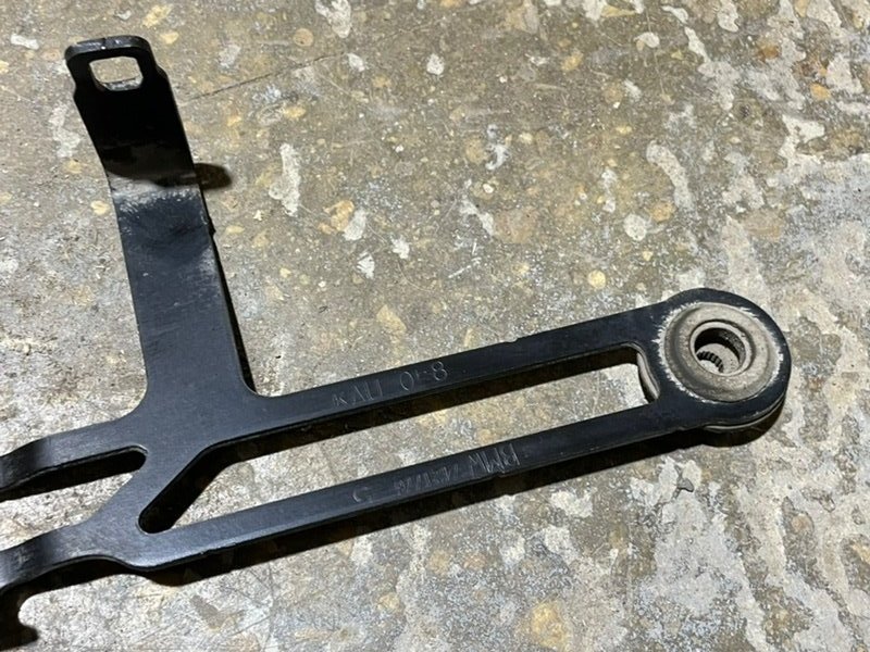 Кронштейн радиатора