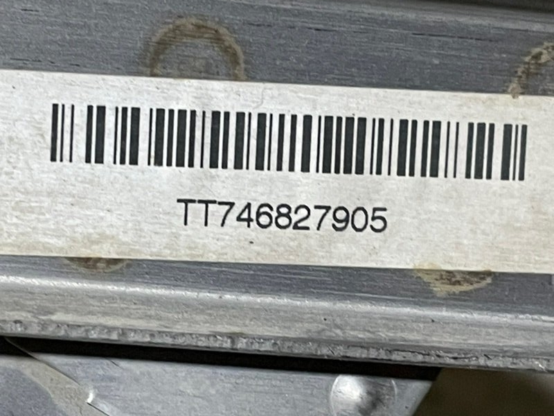 Кронштейн крепления топливного бака