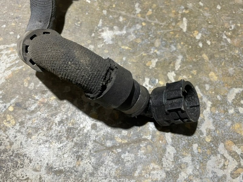 Шланг системы охлаждения