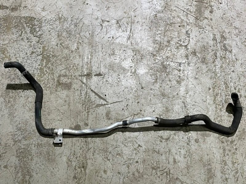 Шланг системы охлаждения