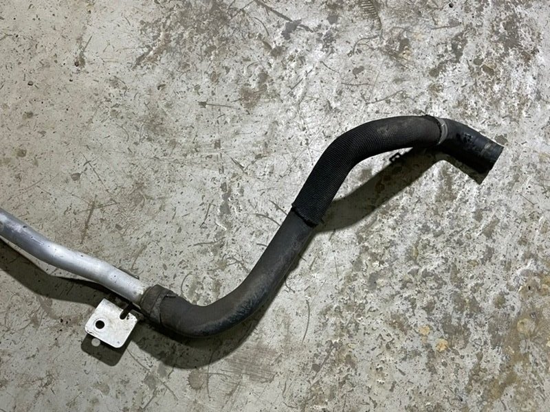 Шланг системы охлаждения