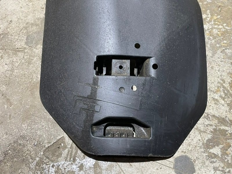 Защита антигравийная левая