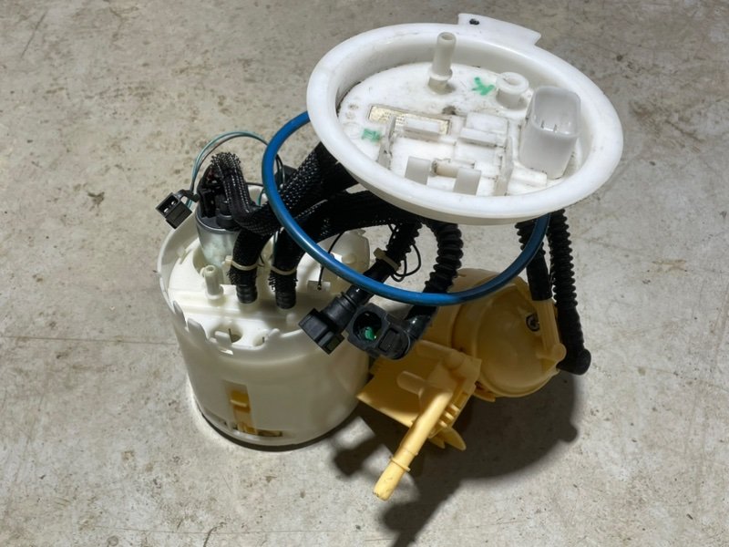 Насос топливный электрический