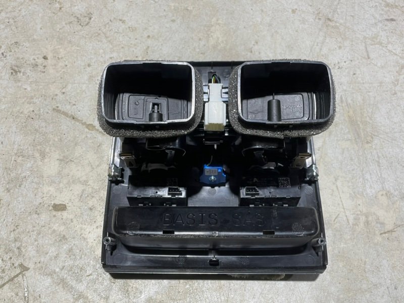 Дефлектор воздушный