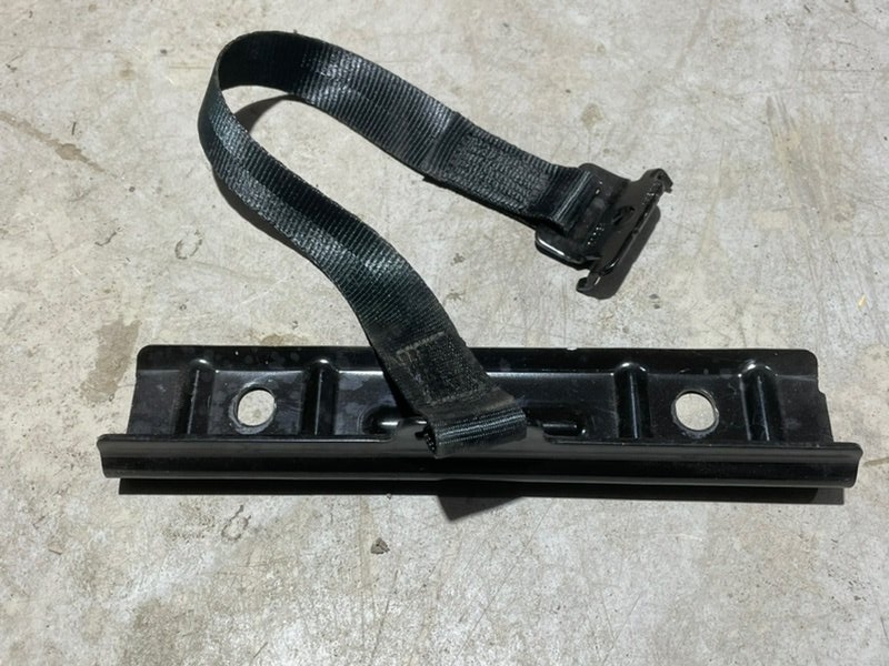 Крепление АКБ (корпус/подставка)