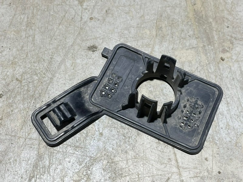 Кронштейн датчика парковки