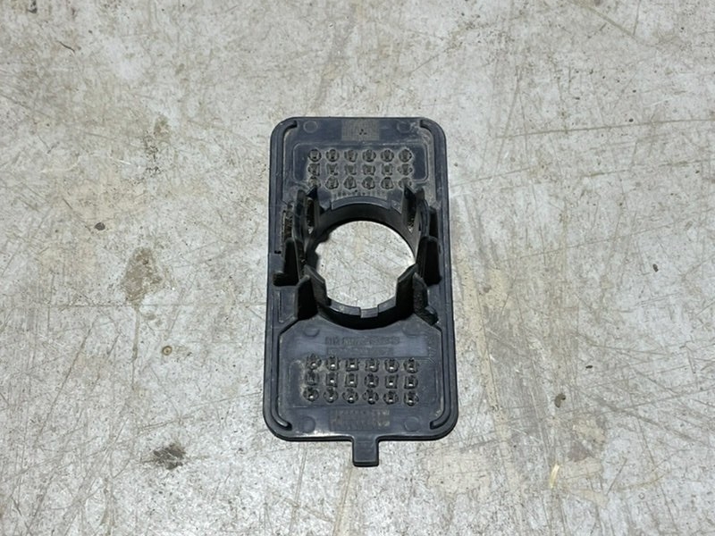 Кронштейн датчика парковки