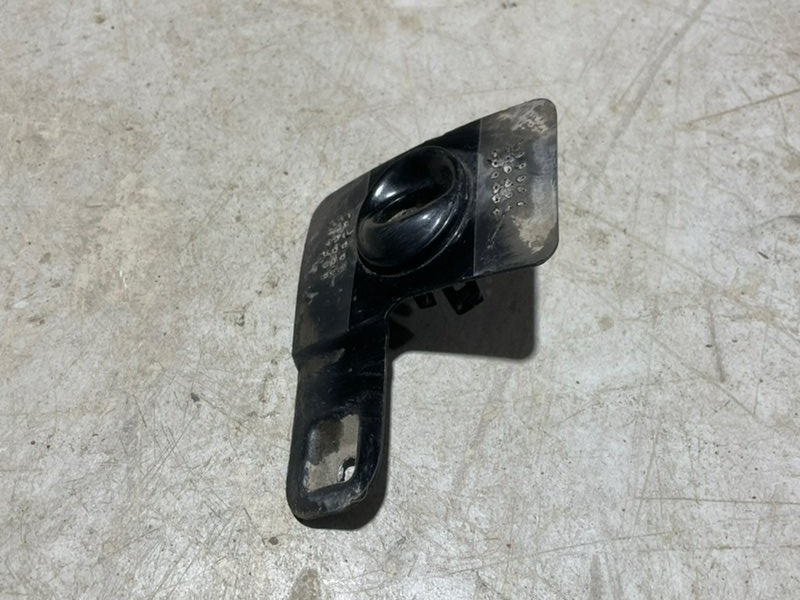 Кронштейн датчика парковки