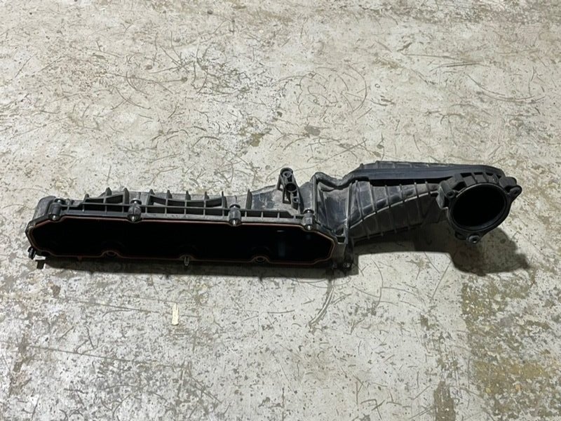 Коллектор впускной