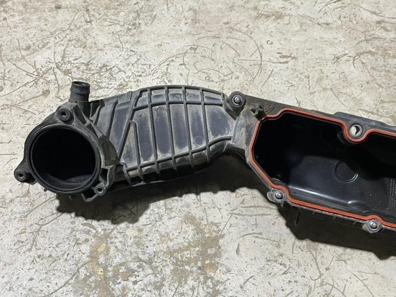 Коллектор впускной