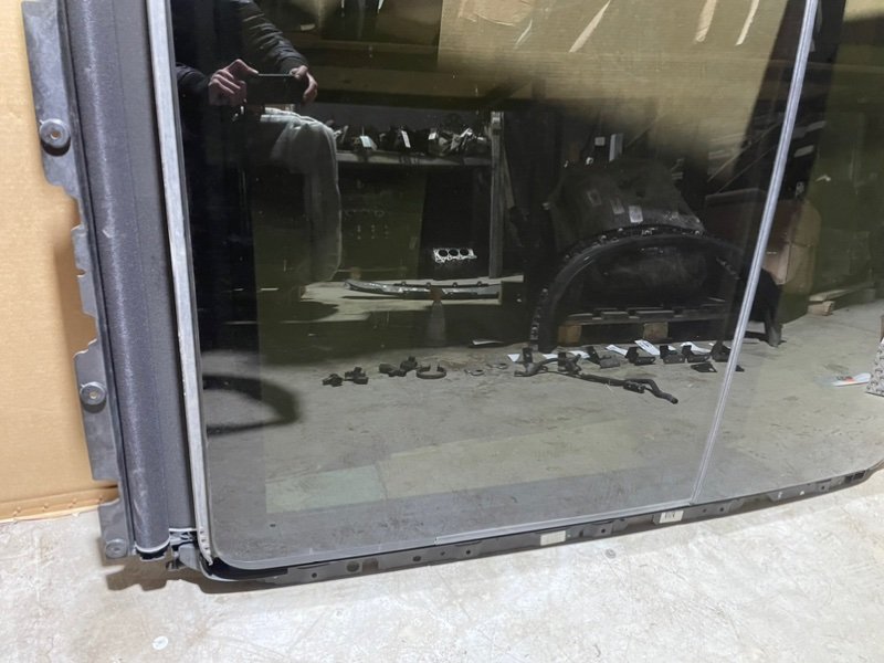 Стекло люка