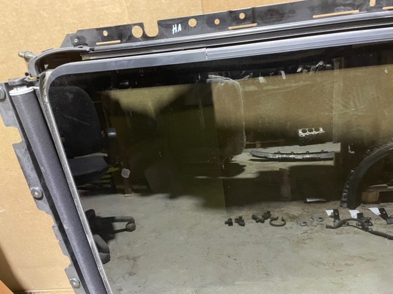 Стекло люка