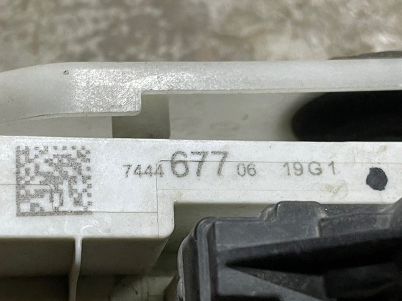 Доводчик двери