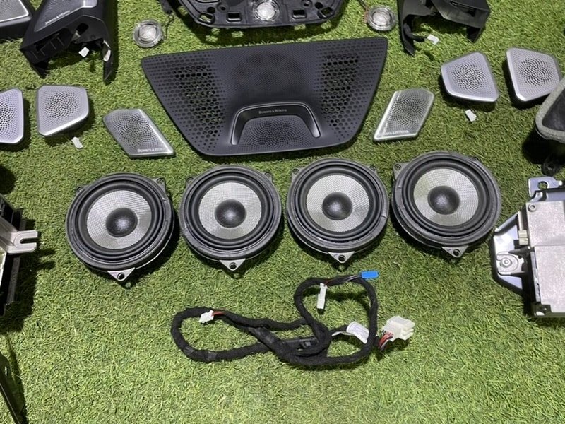 Комплект акустики Bowers & Wilkins