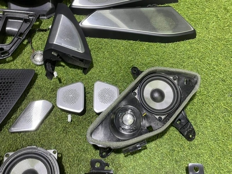 Комплект акустики Bowers & Wilkins