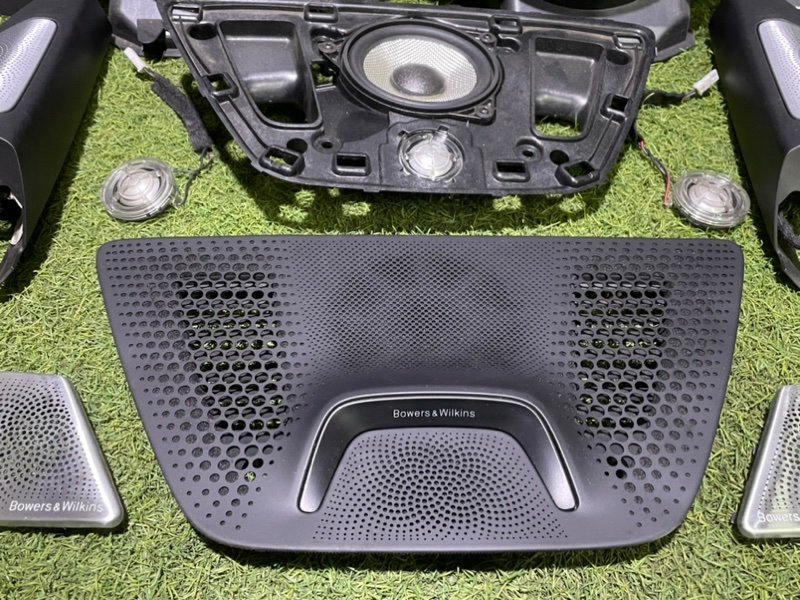 Комплект акустики Bowers & Wilkins