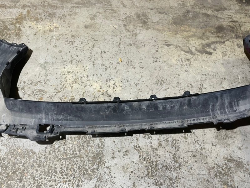 Бампер задний