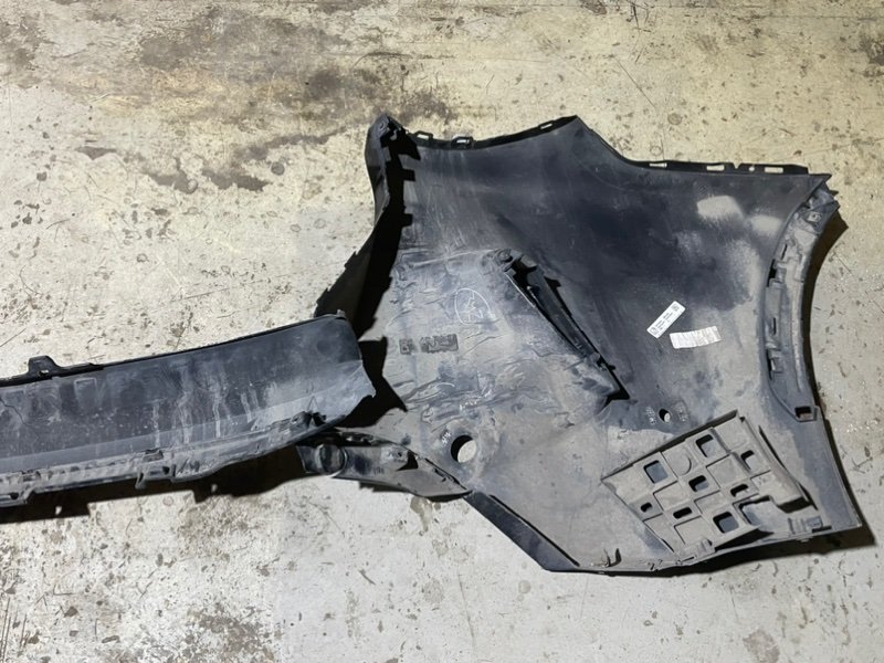 Бампер задний