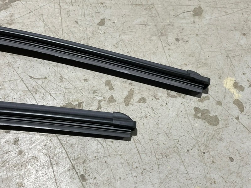 Щетка стеклоочистителя