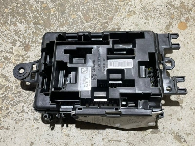 Блок предохранителей