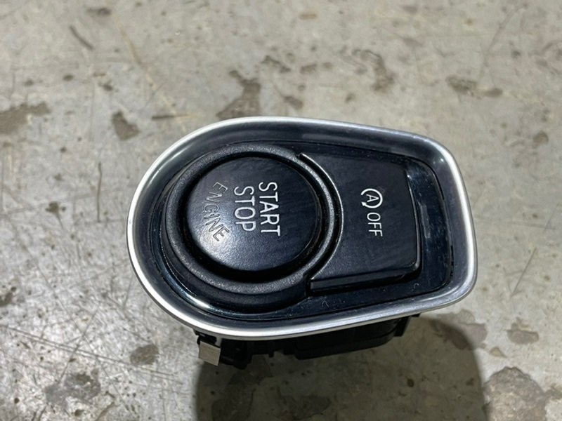 Кнопка запуска двигателя