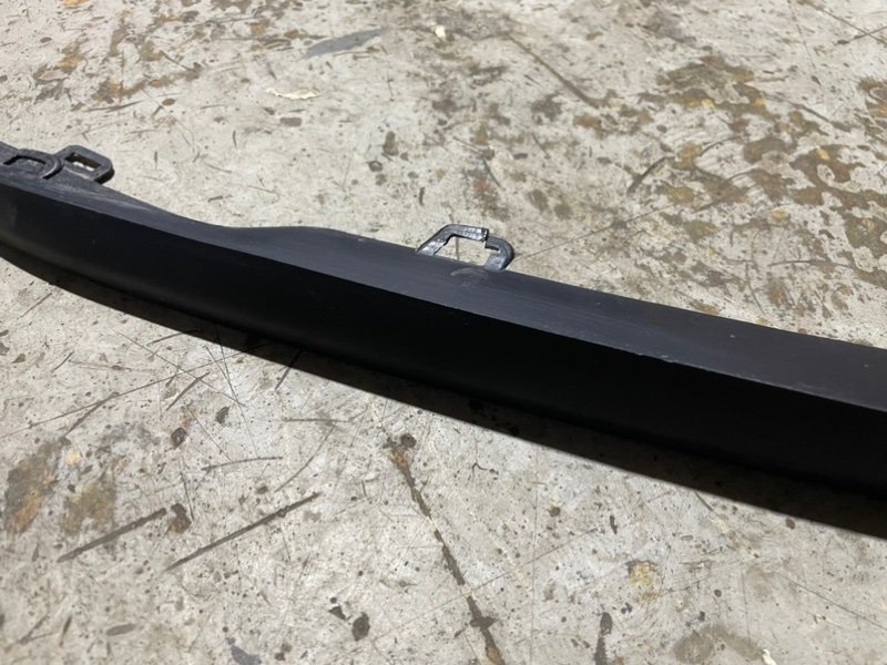 Решетка в бампер левая