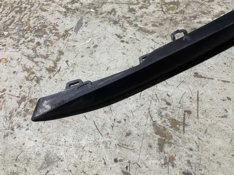 Решетка в бампер левая