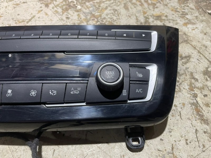 Блок управления климатической установкой