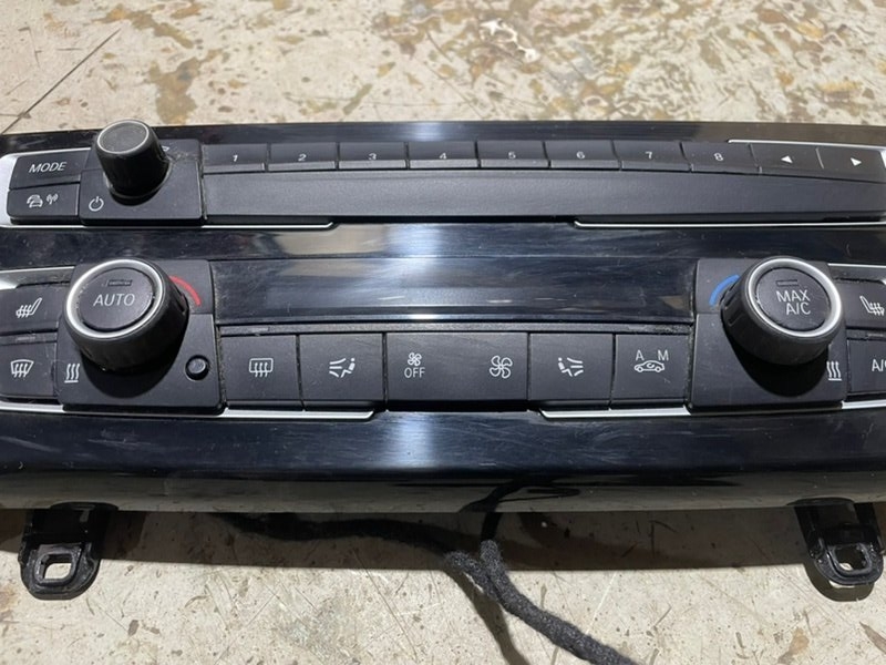 Блок управления климатической установкой