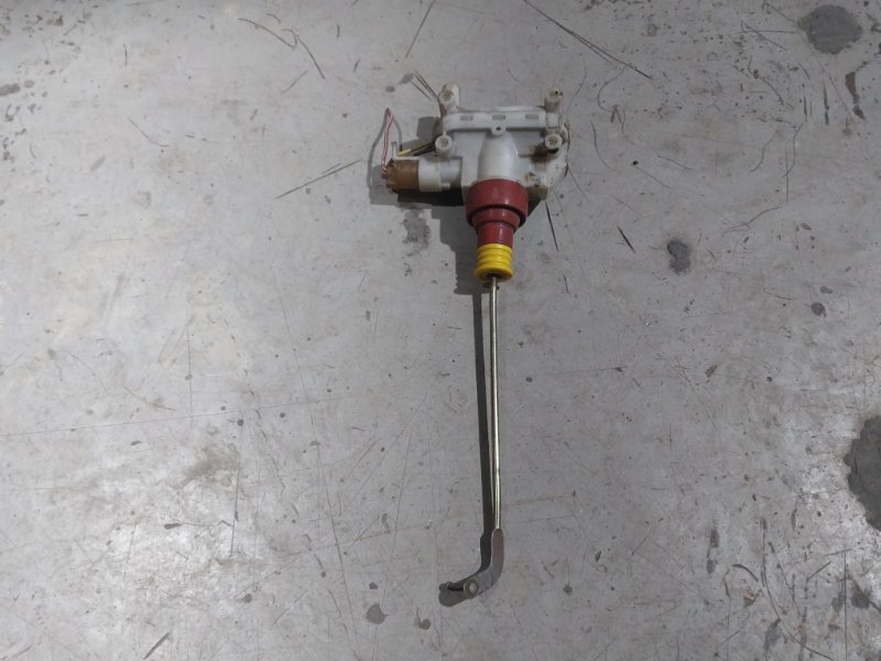 Активатор замка багажника